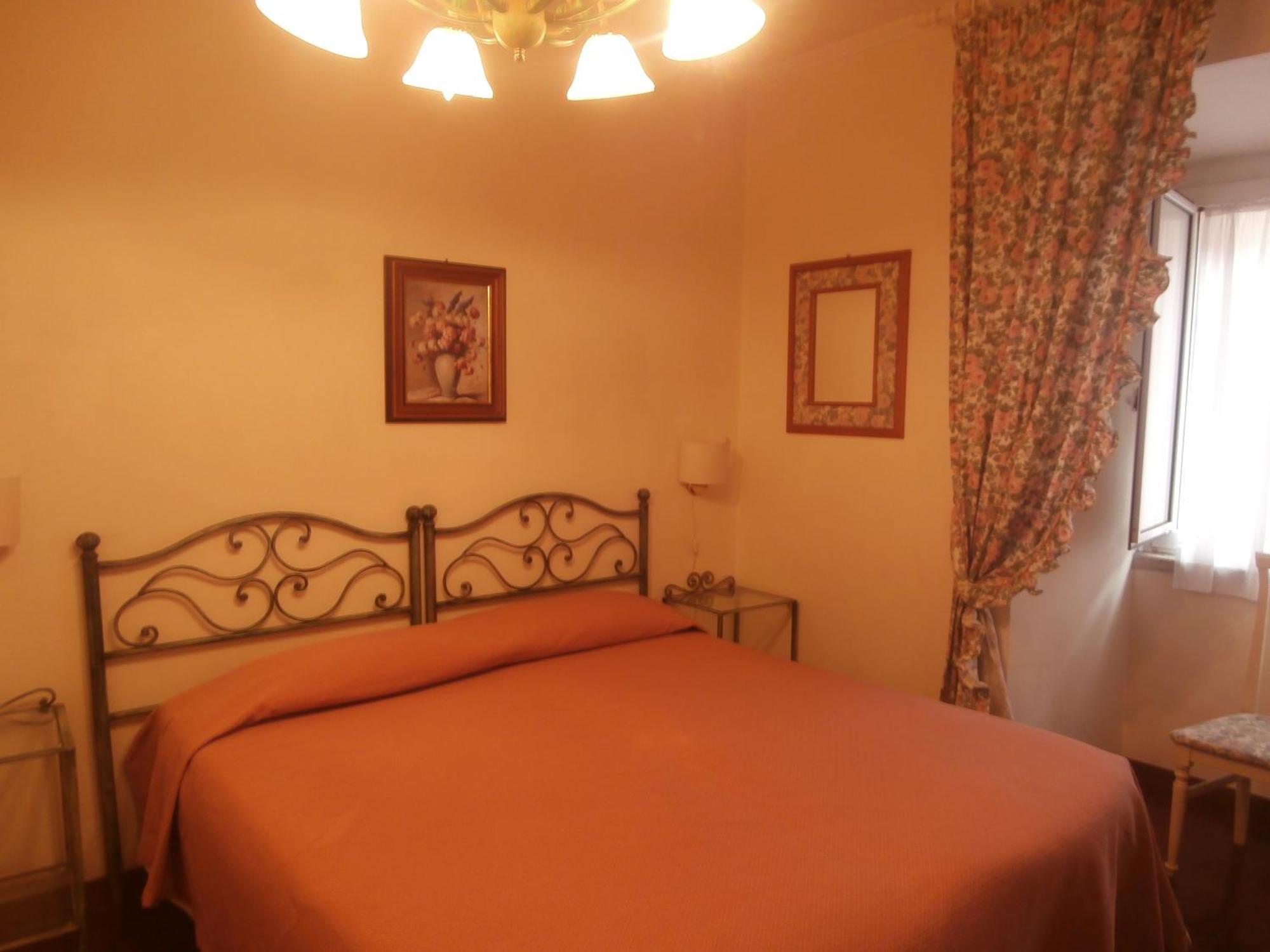 B&B San Michele A Porta Pia, Rome